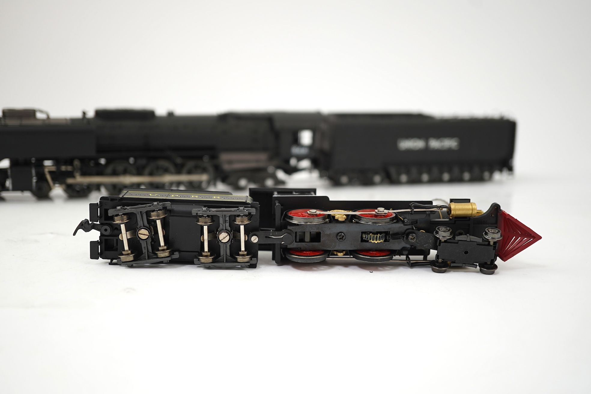 Two boxed HO gauge Rivarossi Union Pacific models; (5429) 844, 4-8-4 FEF3 tender locomotive, together with (5423) 66, 4-4-0 American tender locomotive, both powered for two rail operation.